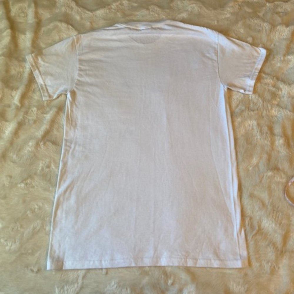 2:$30 Gildan White Crew-neck Adult t-shirt  NWOT - Picture 4 of 6